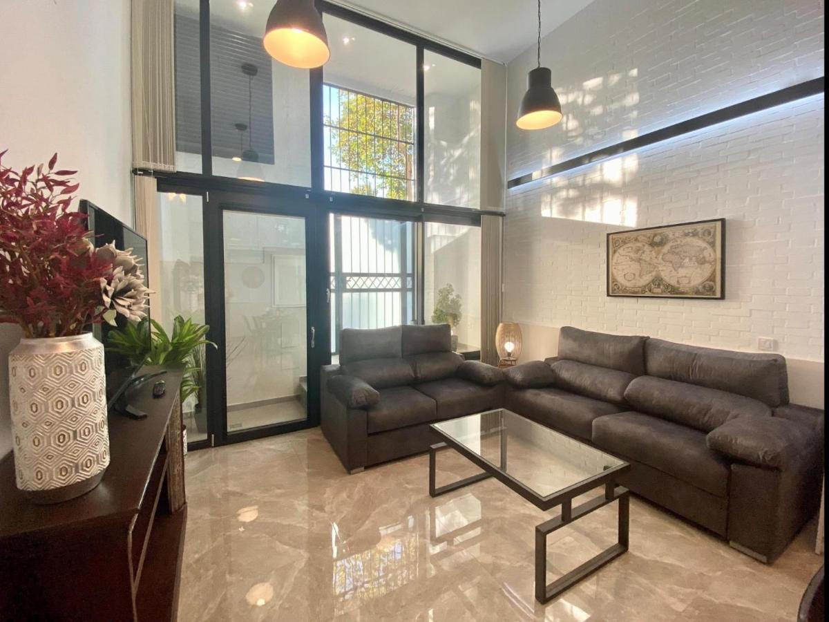 Tr3 Aparcamiento Incluido Familias Loft Almirante Apartment Seville Exterior photo