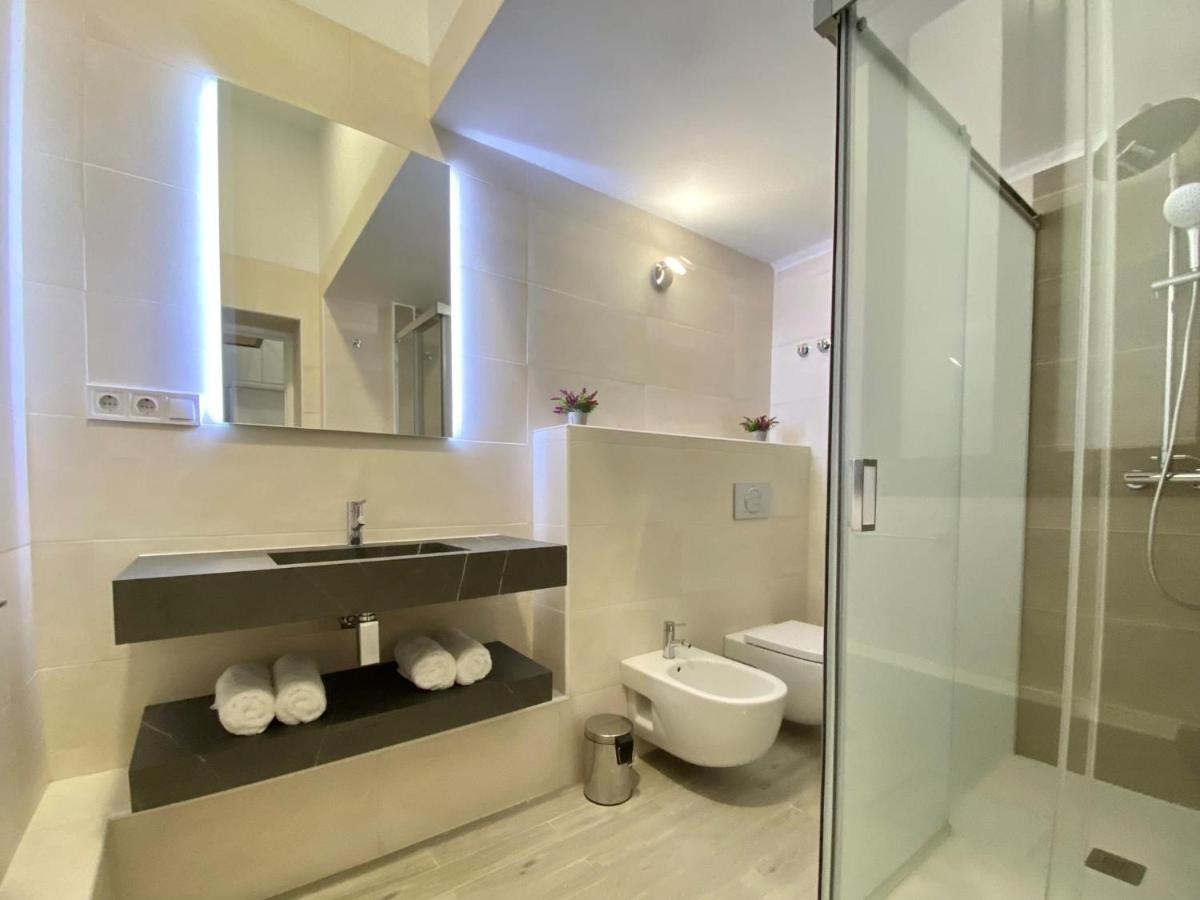 Tr3 Aparcamiento Incluido Familias Loft Almirante Apartment Seville Exterior photo