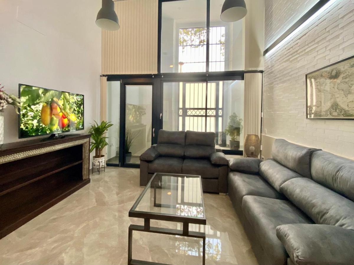Tr3 Aparcamiento Incluido Familias Loft Almirante Apartment Seville Exterior photo