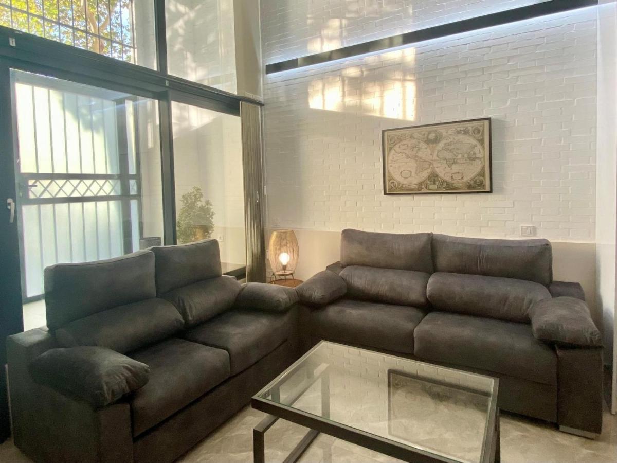 Tr3 Aparcamiento Incluido Familias Loft Almirante Apartment Seville Exterior photo