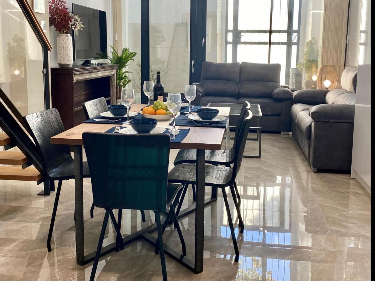 Tr3 Aparcamiento Incluido Familias Loft Almirante Apartment Seville Exterior photo